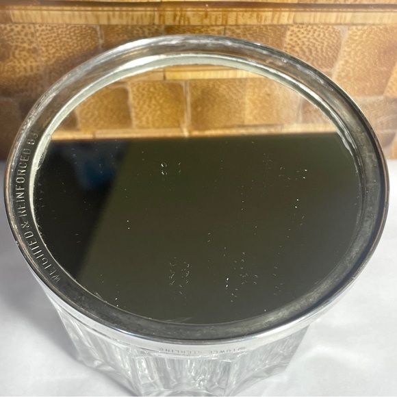 Vintage Towle Sterling Silver Glass Trinket Powder Vanity Jar Mirror Inside Lid - Picture 6 of 16